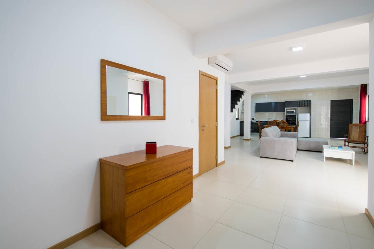 Duplex Palmarejo Baixo Apartment ปรายา ภายนอก รูปภาพ