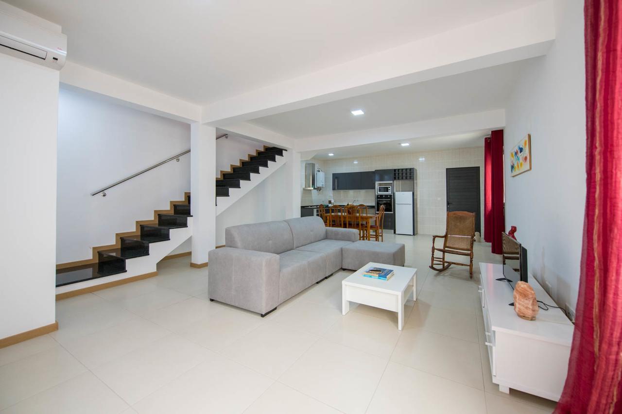 Duplex Palmarejo Baixo Apartment ปรายา ภายนอก รูปภาพ